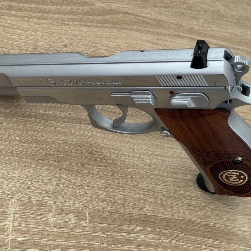 CZ 75 B