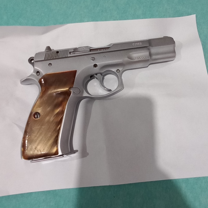 CZ 75 Acil