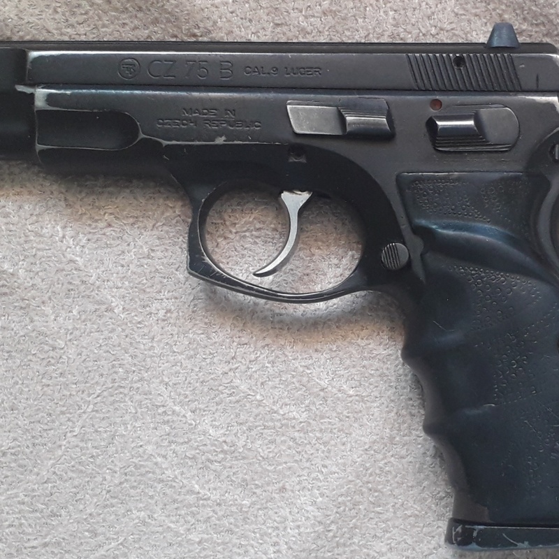 Emekli Polisten Cz75 B