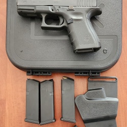 Emekli memurdan Glock 19 Gen 4 çok temiz.