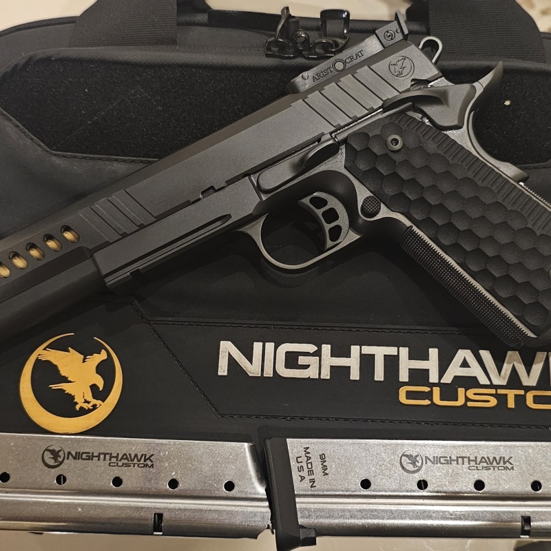 Nighthawk Chairman Hiç kullanılmamıştır.