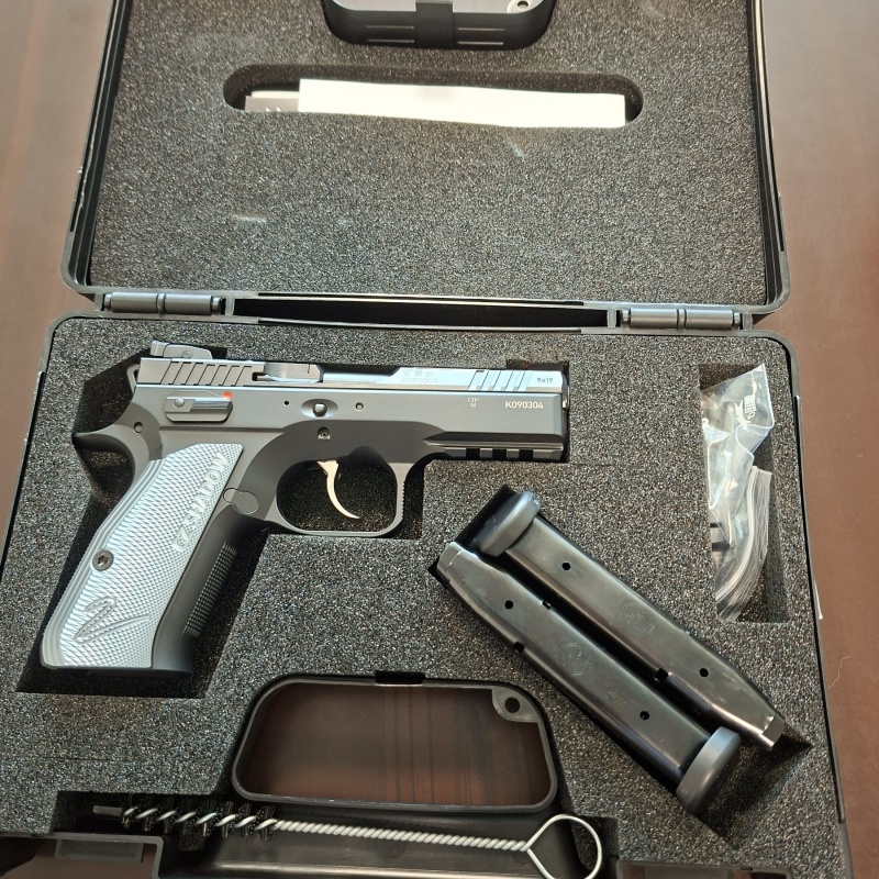CZ Compact shadow Sıfır alındı kullanılmadı yeni