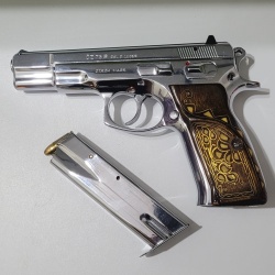 Emekli polis den satılık çok temiz bakımlı cz75B
