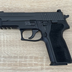 SIG SAUER P229 (15+1)