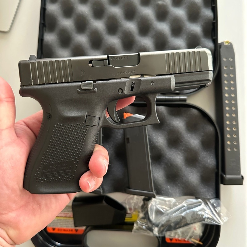 Glock 19 GEN5 (kutudan çıkmadı,2024 üretim,hatasız,ekstralı)