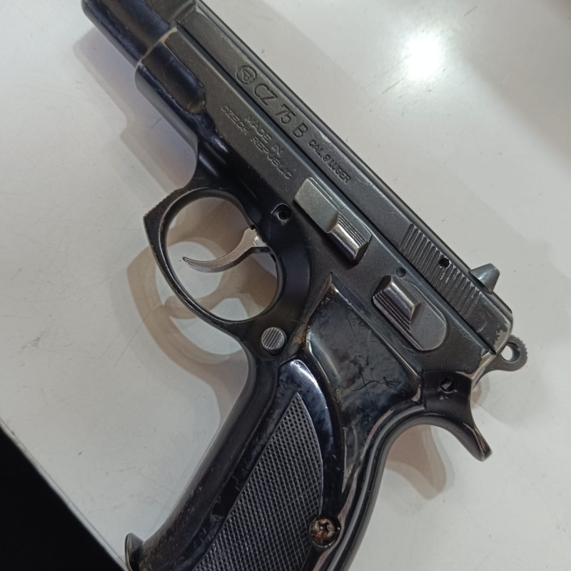 Emekli polisten temiz 97 model cz75 b