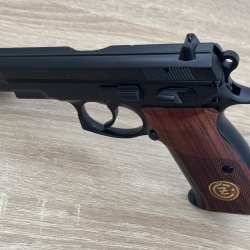 CZ 75 B