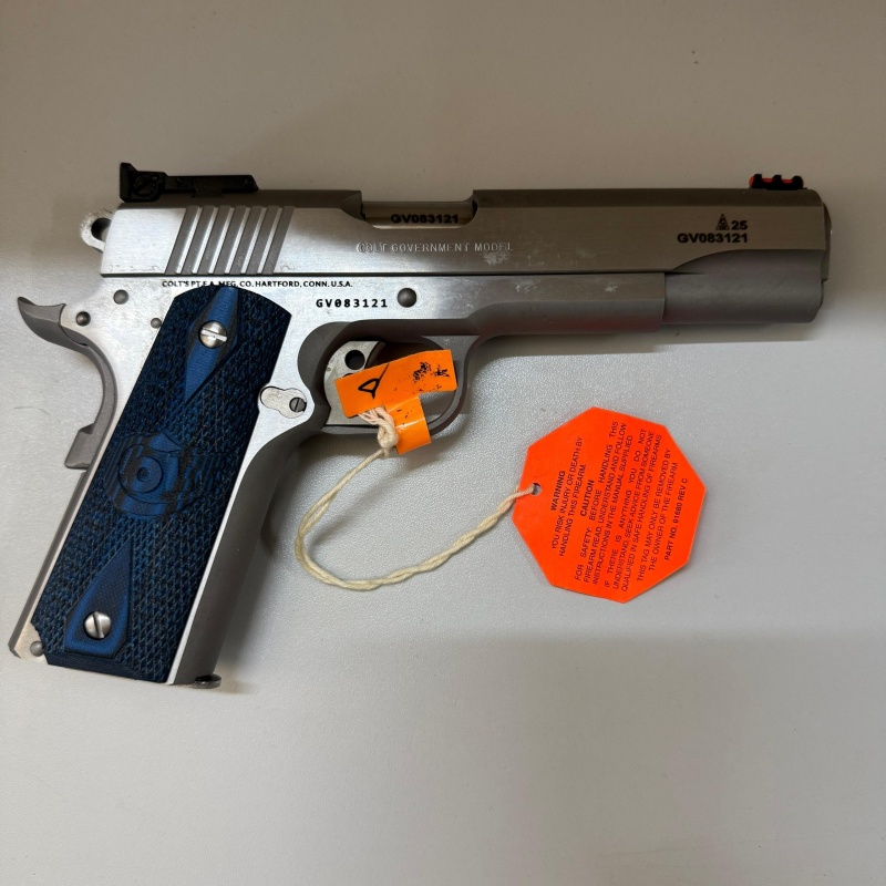 Colt Gold Cup Lite 0 kutusunda, hiç kullanılmamış.