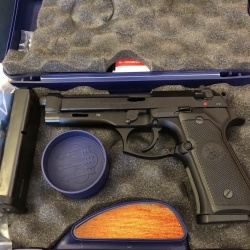 SIFIR AYARINDA BERETTA FS92