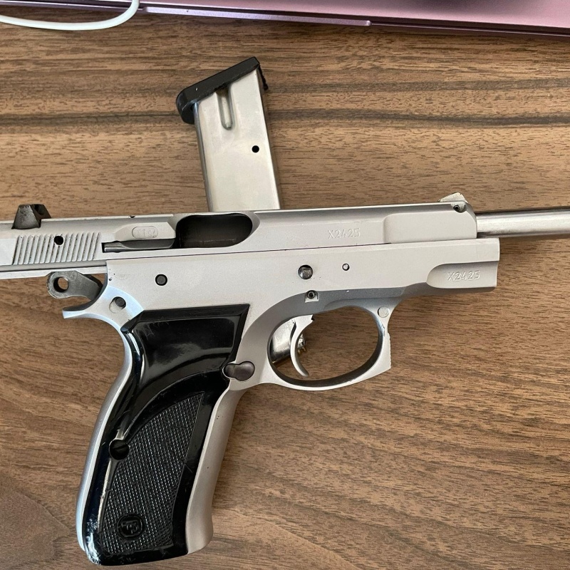 CZ 75 B