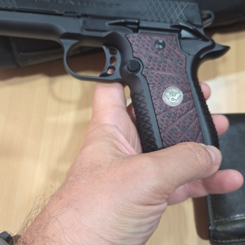 Wilson combat edc x9 2.0 açılmamış 0