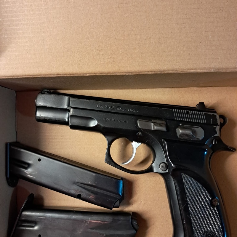 KAMU GÖREVLİSİNDEN ORJİNAL BOYALI CZ75B