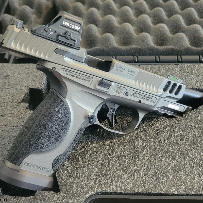 Smith Wesson Performance Center M&P 9 COMPETITOR