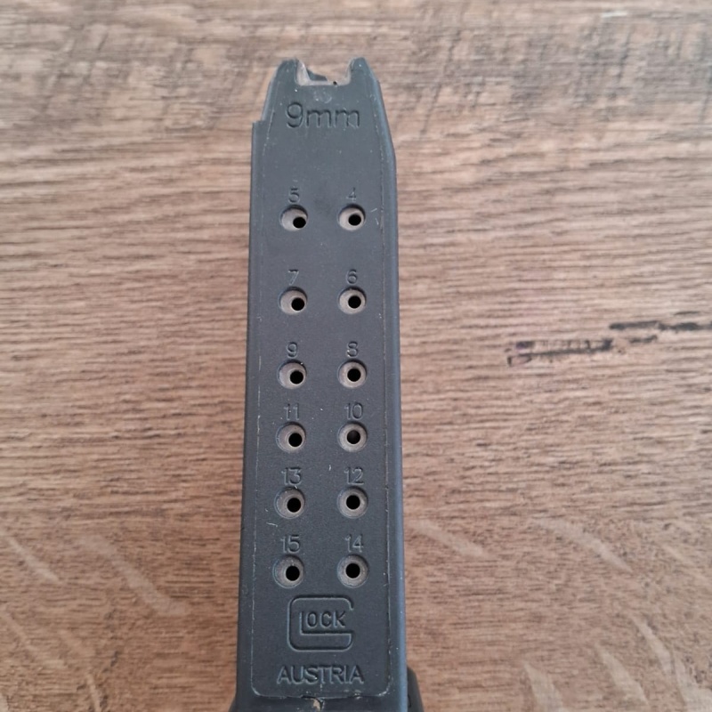 Glock şarjör 2 adet