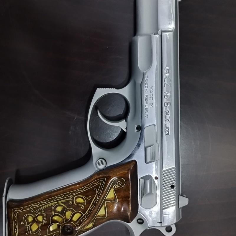 CZ 75 B EMEKLİ POLİSTEN