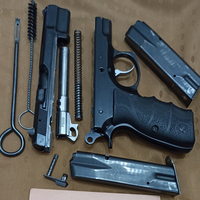 1993 Model CZ 75 B (ACİL)