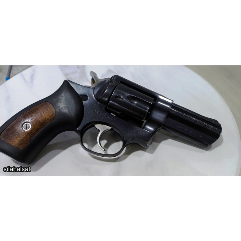 RUGER GP100 357 Magnum