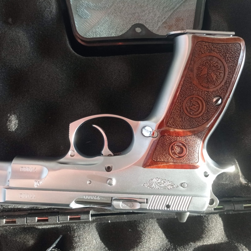 ÇOK TEMİZ CZ 75B