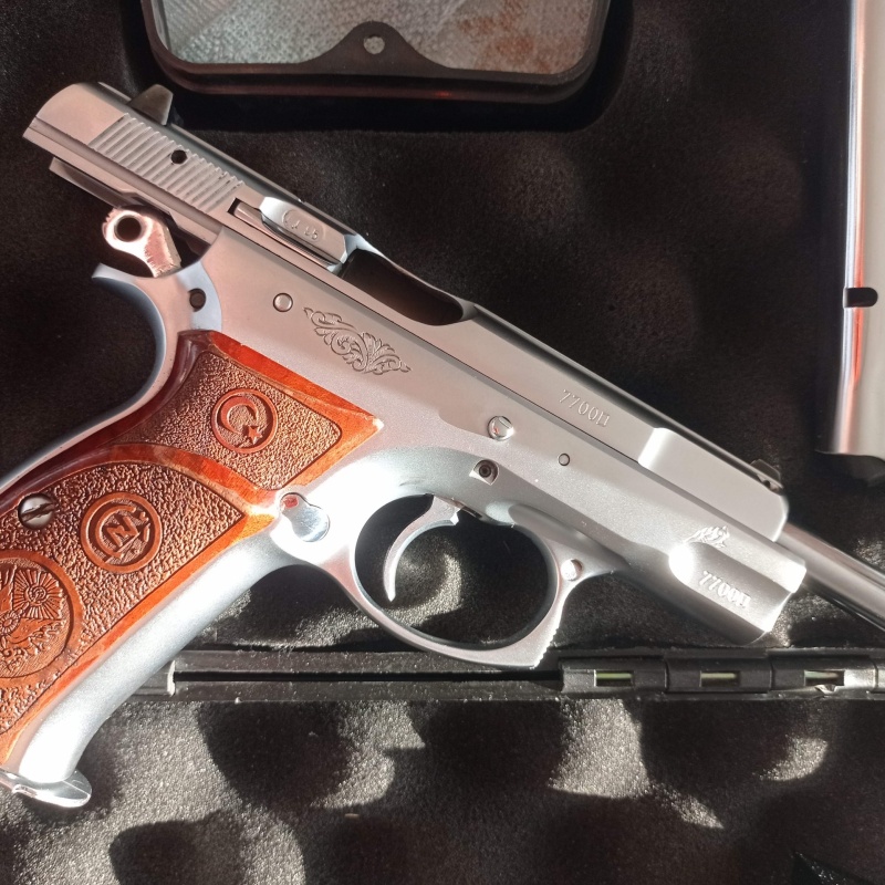 ÇOK TEMİZ CZ 75B