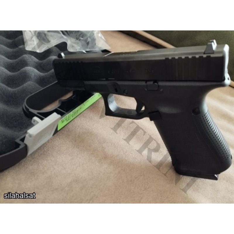 GLOCK 19 GEN 5 SIFIR KUTUSUNDA