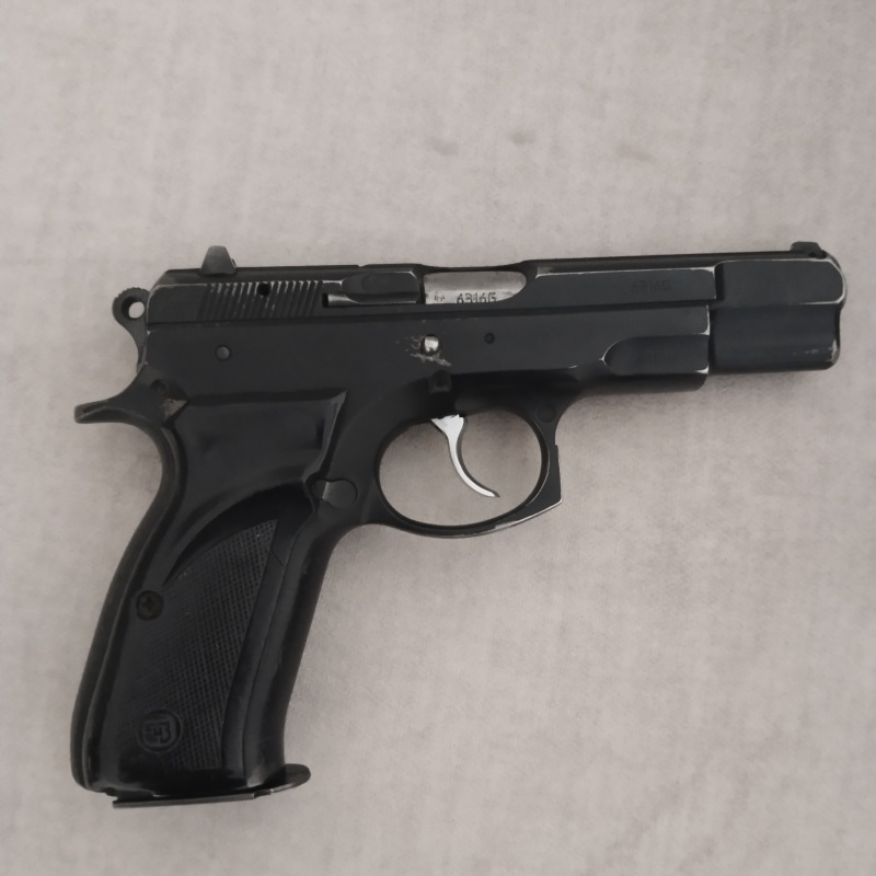 EMEKLİ POLİSTEN TEMİZ 95 CZ75 B