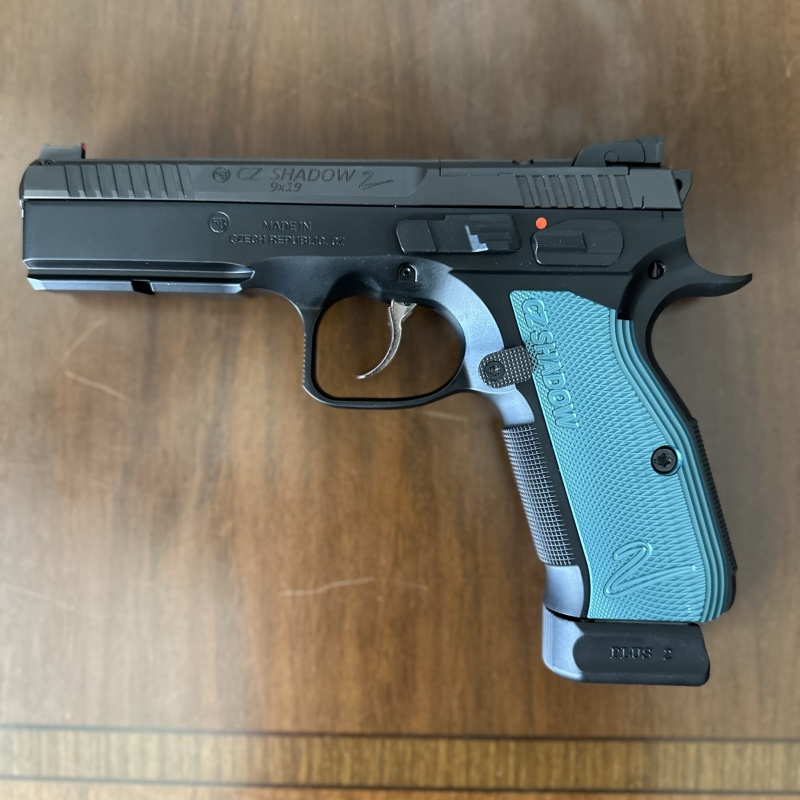 Cz Shadow 2