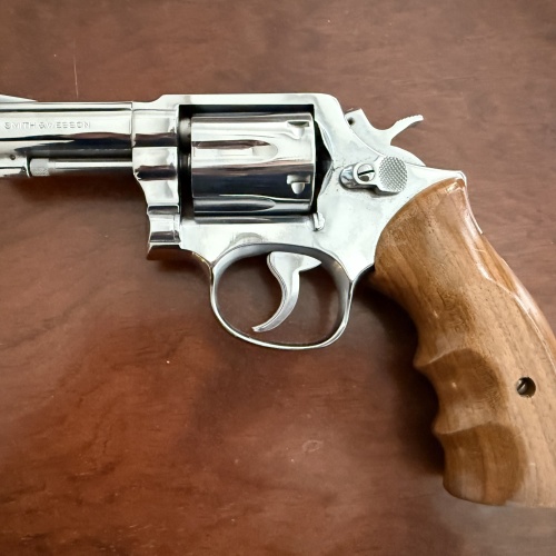 Temiz Smith & Wesson .38 Kısa Namlu