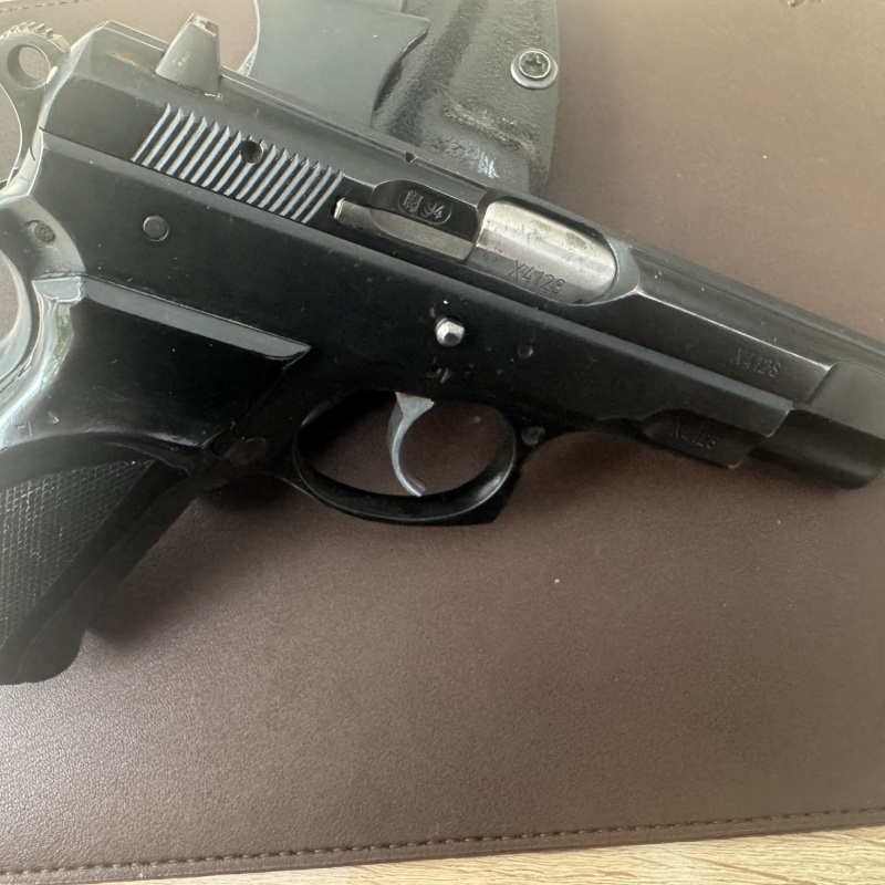 CZ75 B - 94