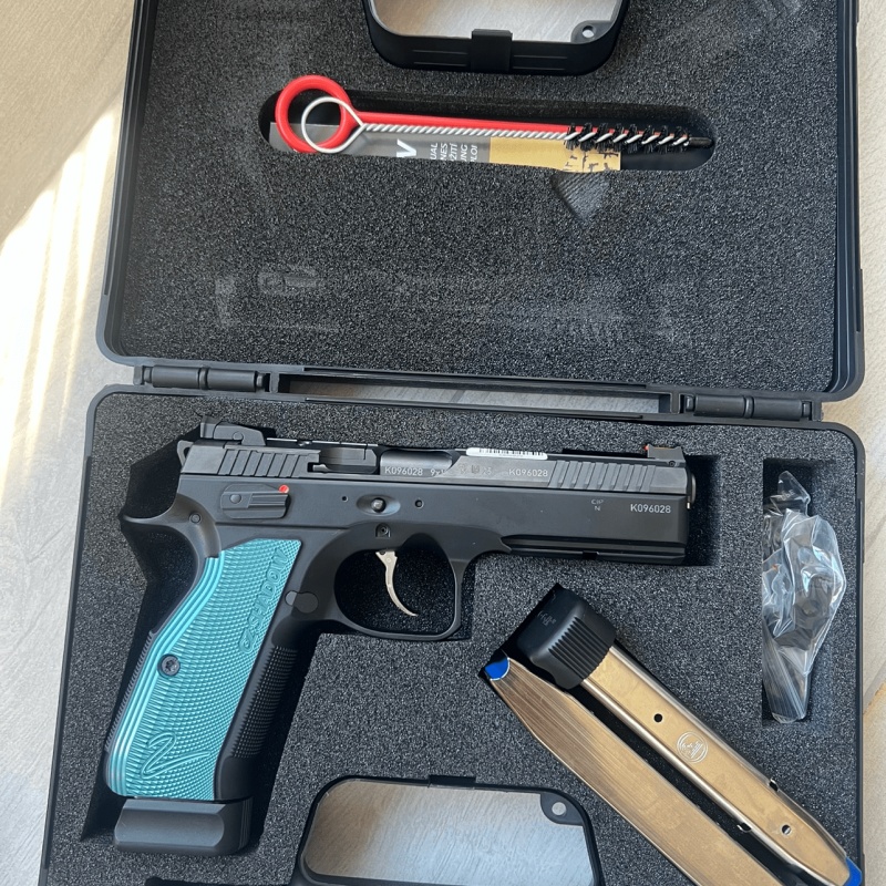 sıfır hiç kullanılmamış cz shadow 2 kamu personelinden