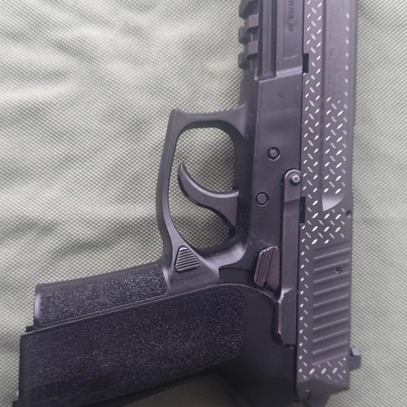 SIG SAUER SP2022