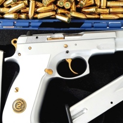 MEMURDAN SIFIR MİSALİ TERTEMİZ CZ75 B