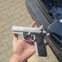 STOEGER COUGAR 8000 F Temiz