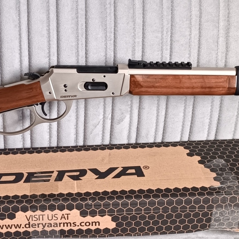 EMEKLİ EMNİYET GÖREVLİSİNDEN RUHSATLI,SADECE DENEME ATIŞI YAPILAN 36 KALİBRE DERYA MD-112 LEVER ACTION.