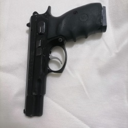 MEMURDAN TEMİZ CZ 75 B