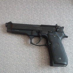 Sıfır Beretta 92FS 9.19 mm