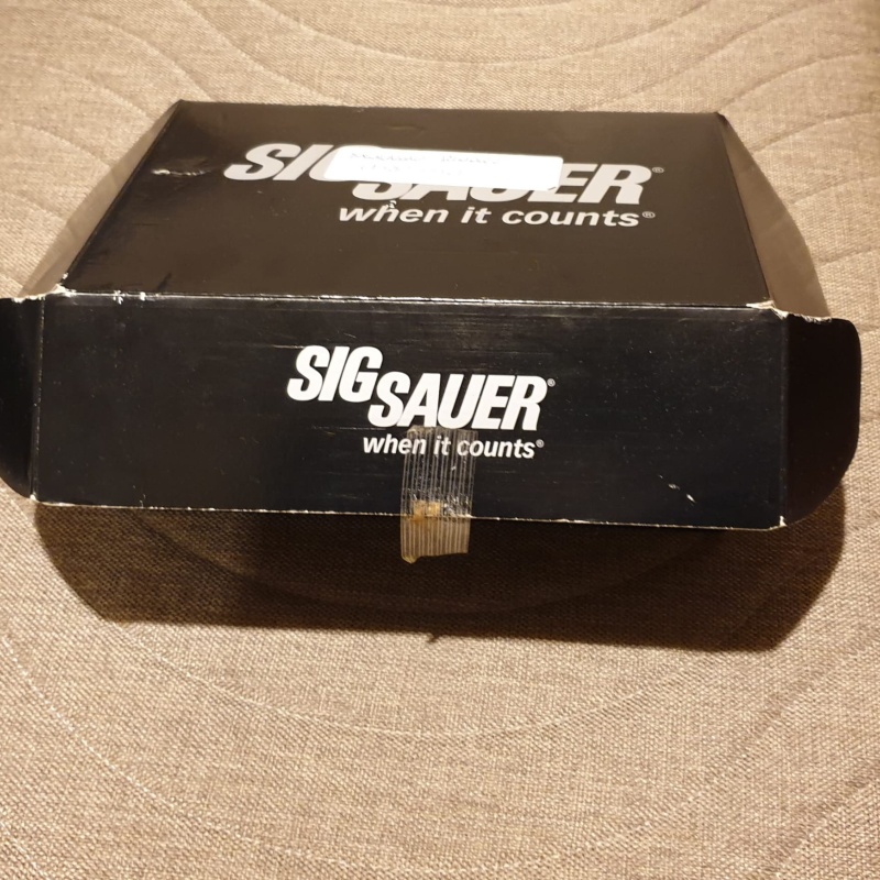 SIFIR HİÇ KULLANILMAMIŞ SİGSAUER P229