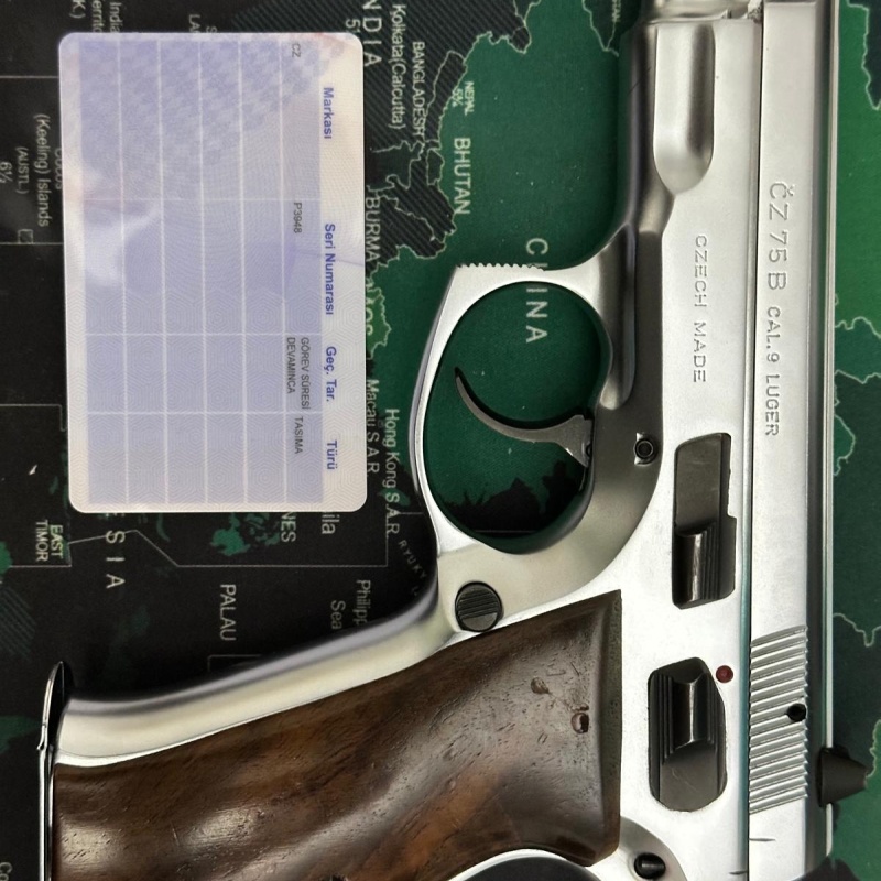 CZ 75 P serisi KROM NIKEL GRAVÜR İŞLEMELİ