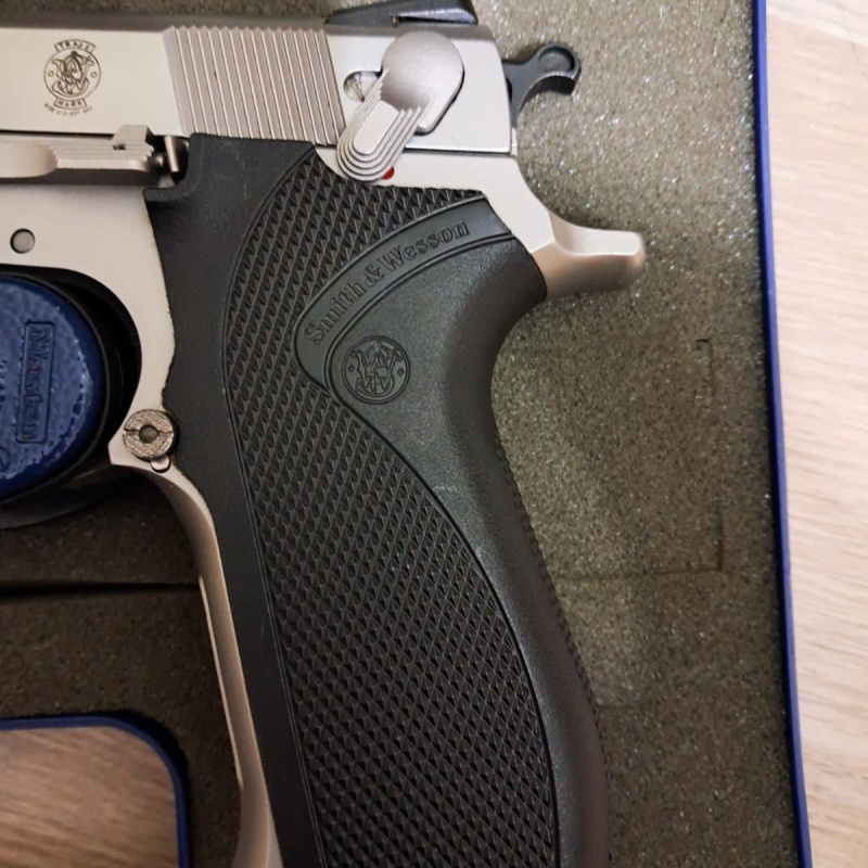 smith wesson 5906