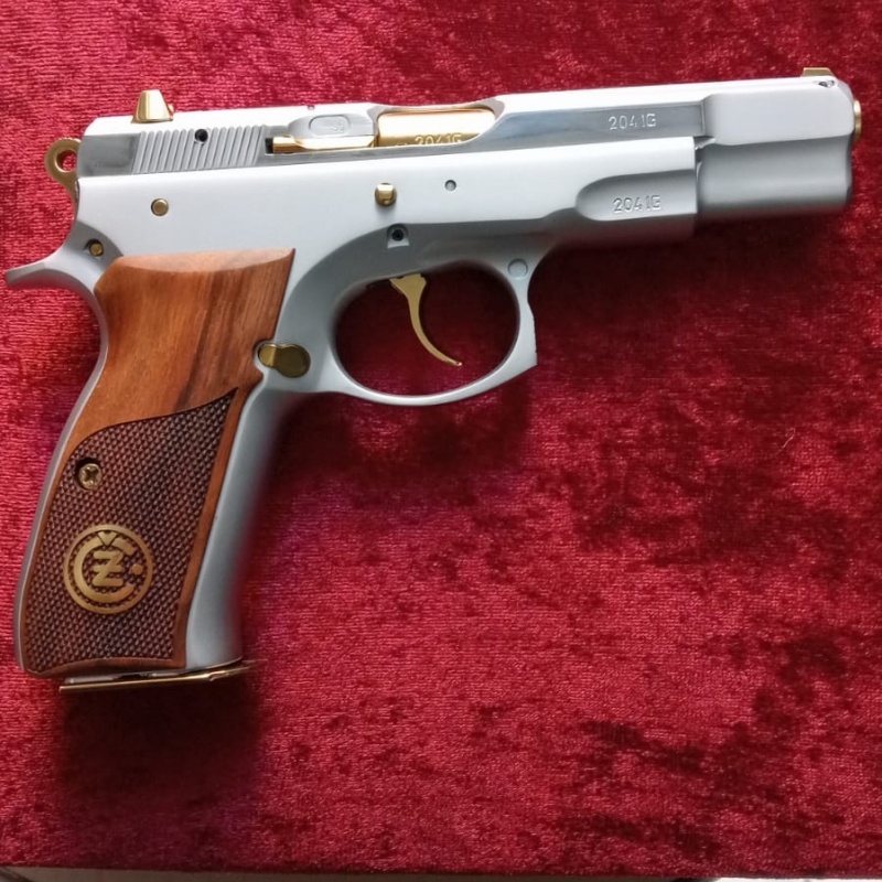 KUSURSUZ CZ 75 TABANCA