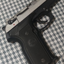 Stoeger Cougar 8000F, Kamu personelinden
