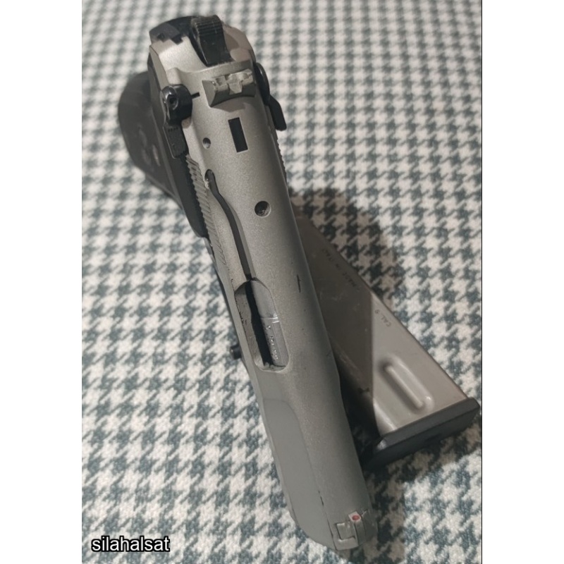 Stoeger Cougar 8000F, Kamu personelinden