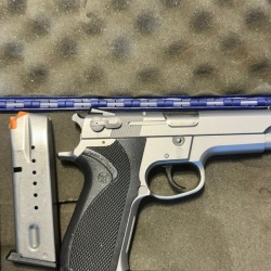 SMITH & WESSON 5906 SIFIR GİBİ